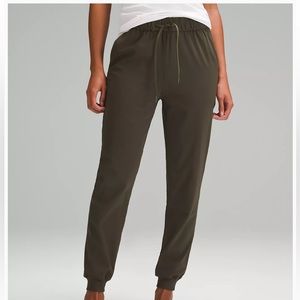 Lululemon high rise align jogger full length